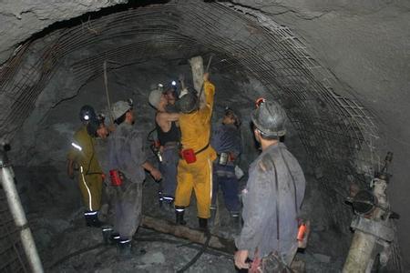 泾阳工程爆破中的危险因素分析以及应对工程爆破危险的措施